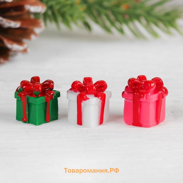 Миниатюра кукольная «Подарочек», набор 4 шт., размер 1 шт.: 1.5×1.5×1.6 см, МИКС
