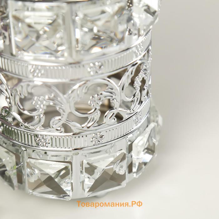 Подсвечник металл, стекло на 1 свечу "Кристаллы и цветы" серебро 11,5х10х10 см