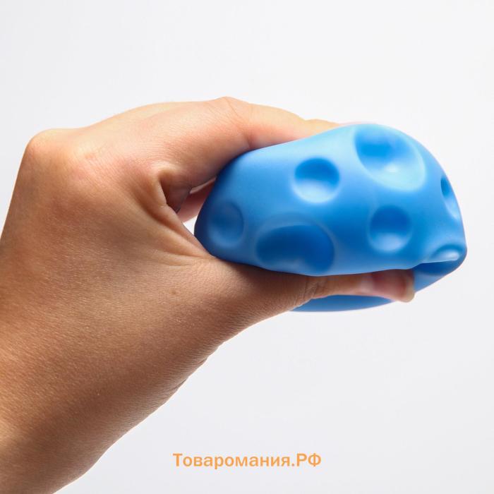 Подарочный набор развивающих тактильных мячиков «Новогодний Панда» 2 шт., новогодняя подарочная упаковка