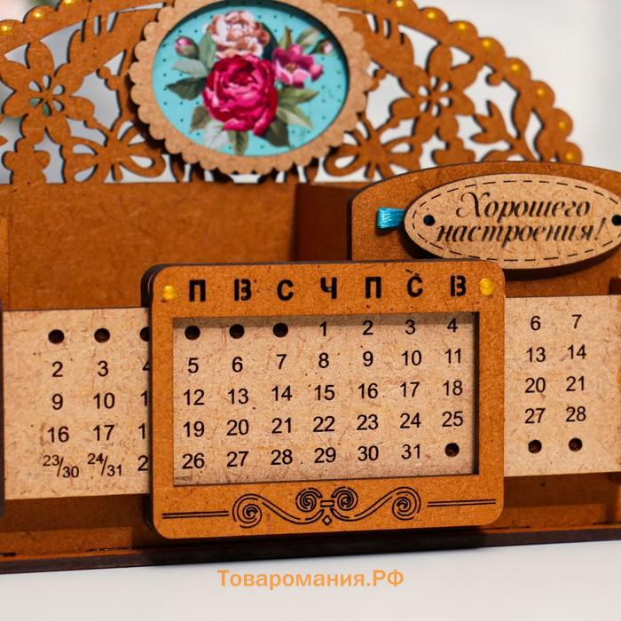 Календарь-карандашница "Летние цветы", мдф, дуб, 17х7,5х14 см